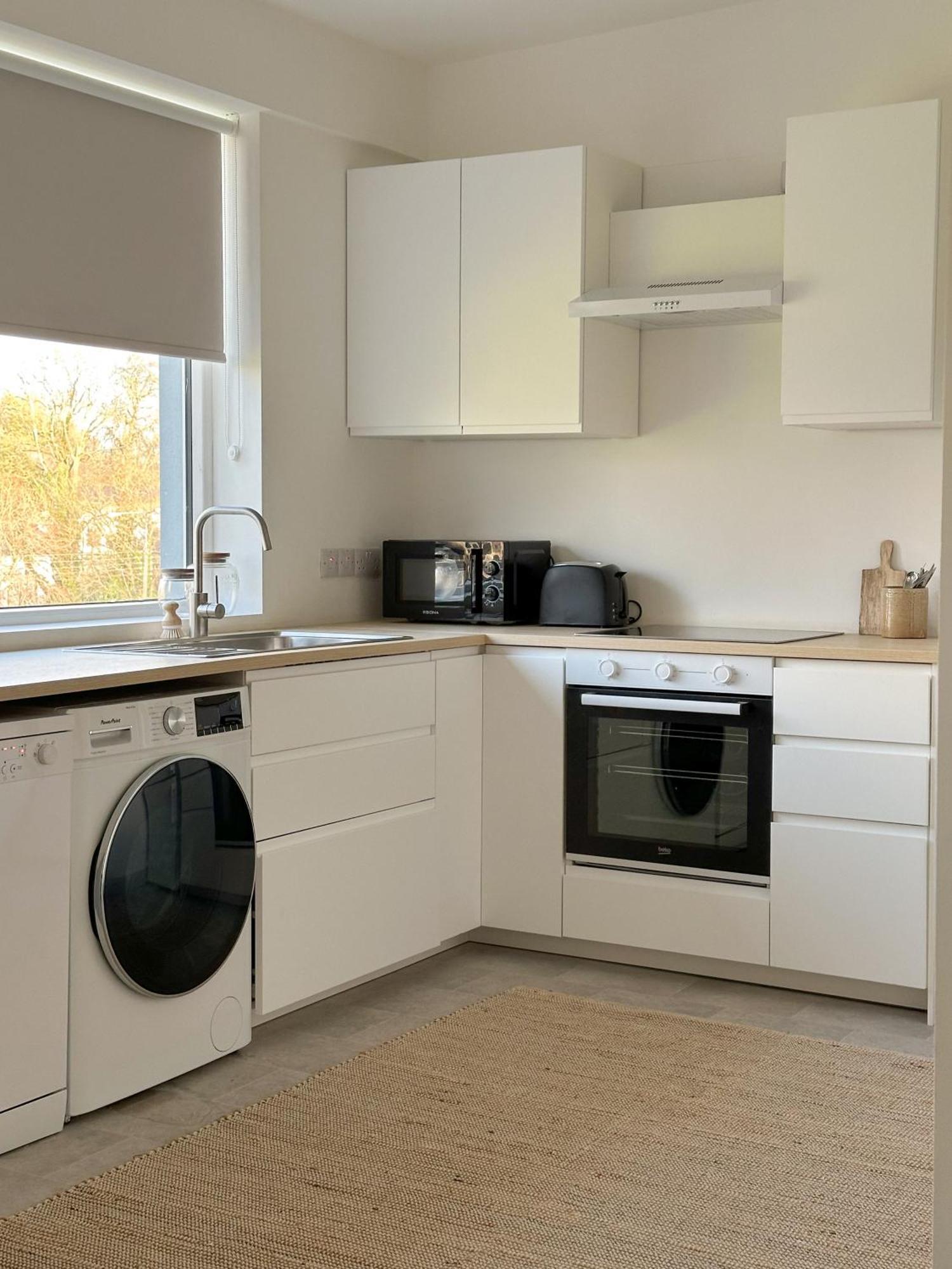 Iec Campus Apartment