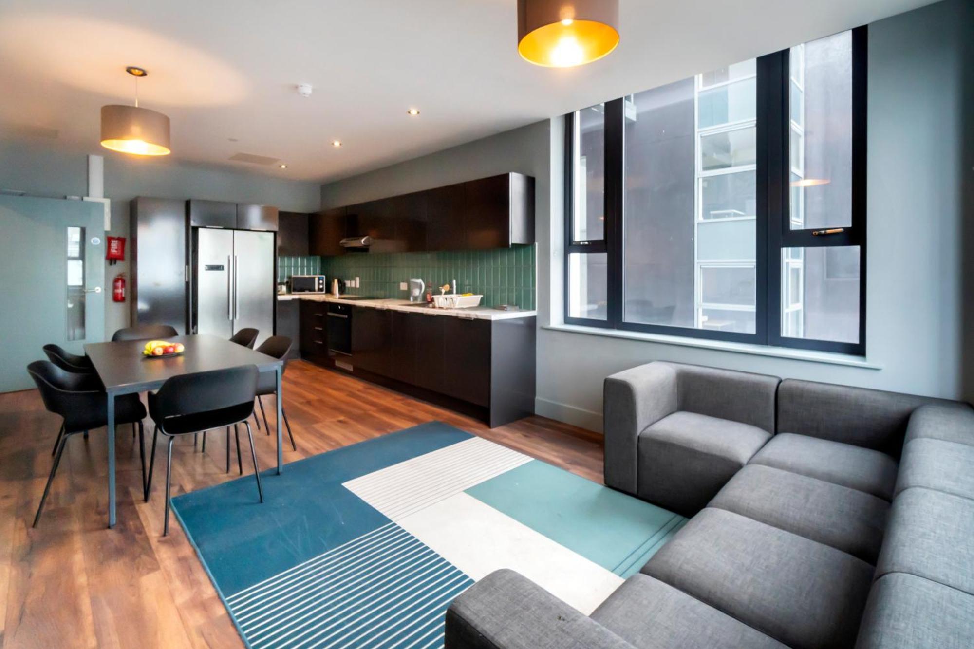 Apartment Copley Court *