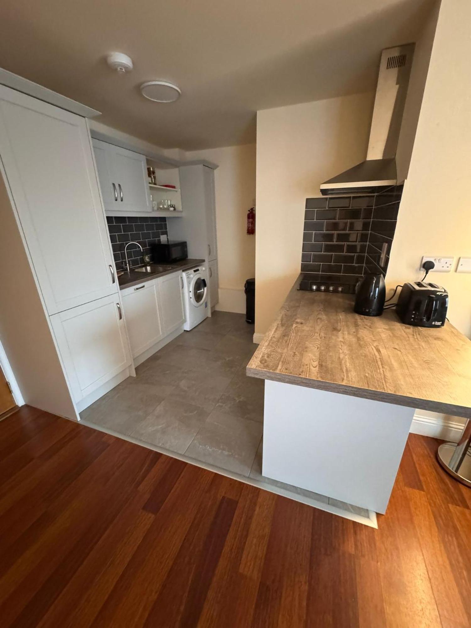 Apartment Washington Street *
