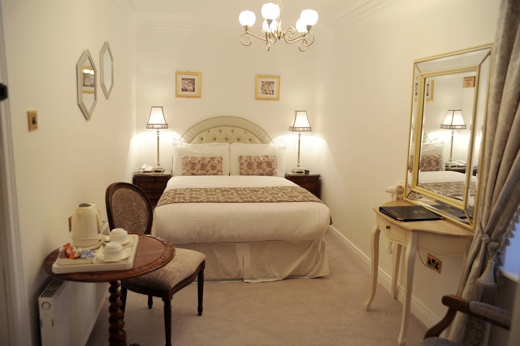 Guest house The Blarney Stone 4*