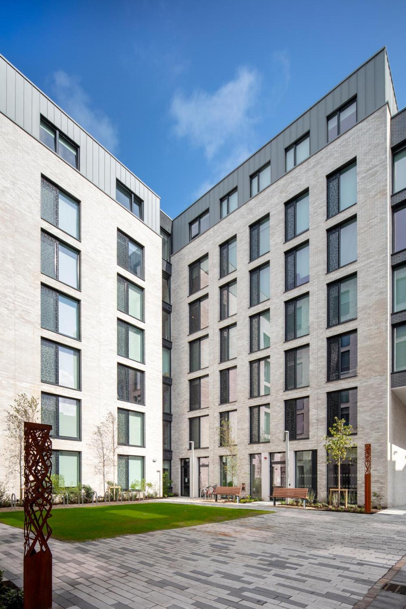 In Centre - Exclusive , Student Apartment Cork
