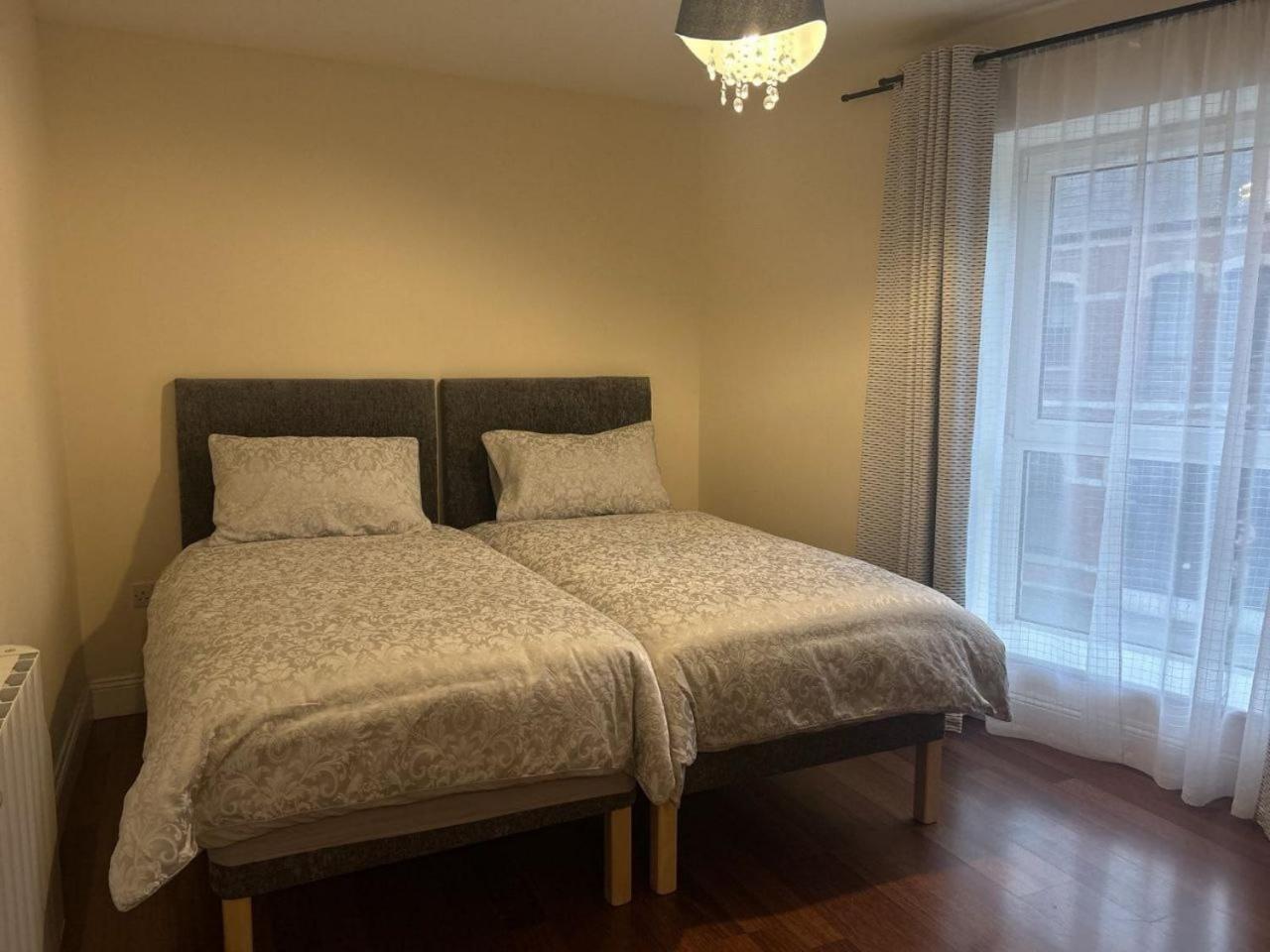 Apartment Washington Street *
