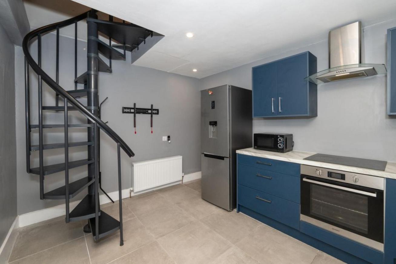 Charming Retreat In Bed & Breakfast Cork