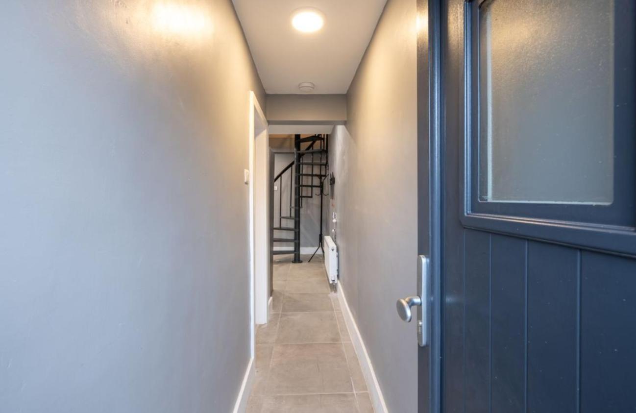 Charming Retreat In Bed & Breakfast Cork
