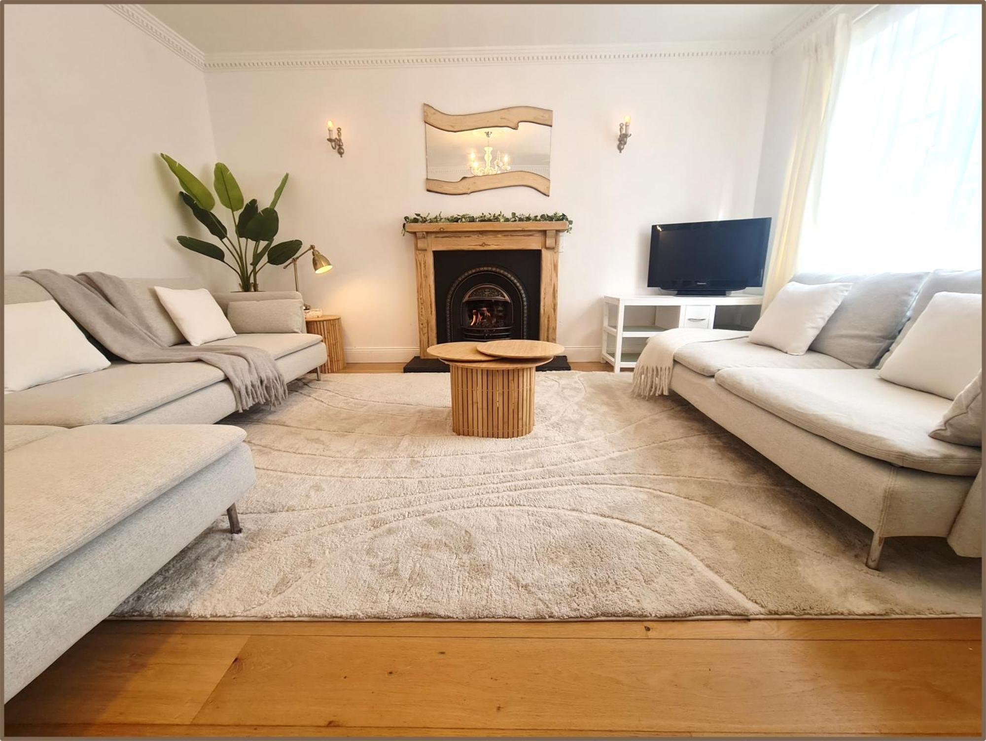 Double & Single Options In Quiet, Relaxing In Frankfield * Cork