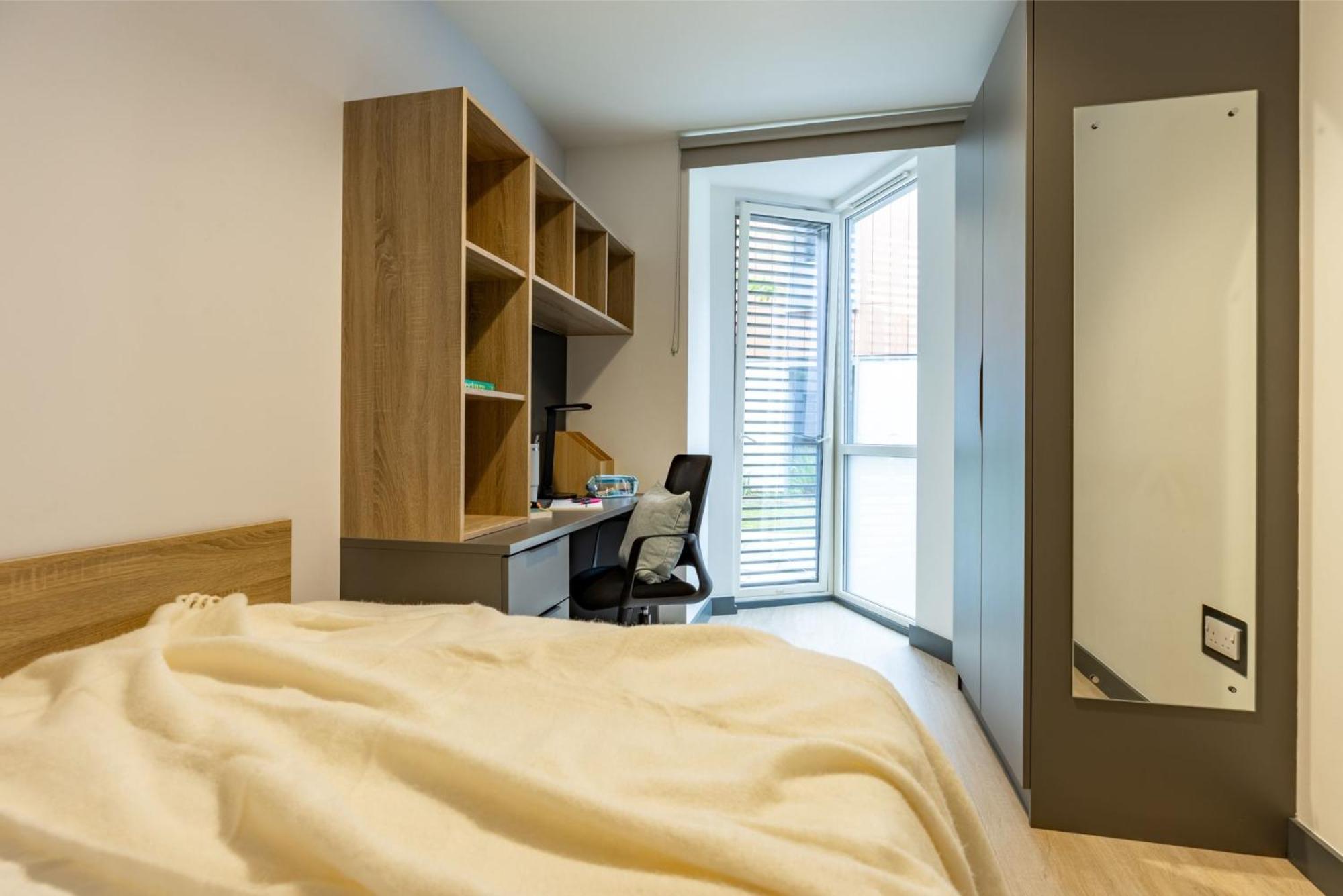 Curraheen Point In Apartment *