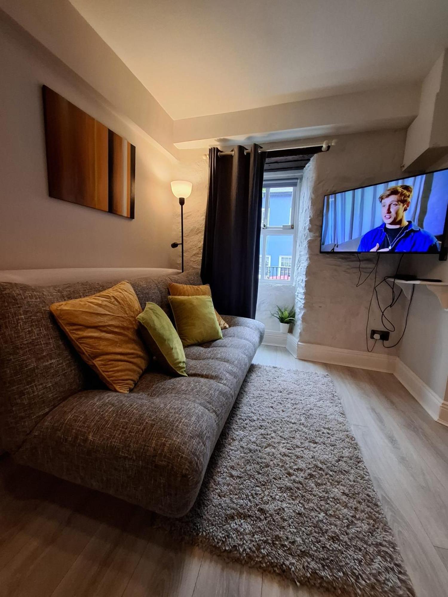Apartment Mariners Rest One Bedroom In Innishannon Village Cork