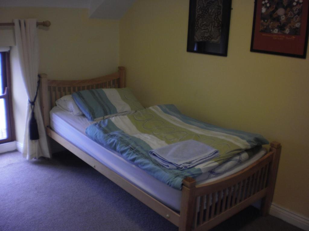 Kinlay House Hostel *