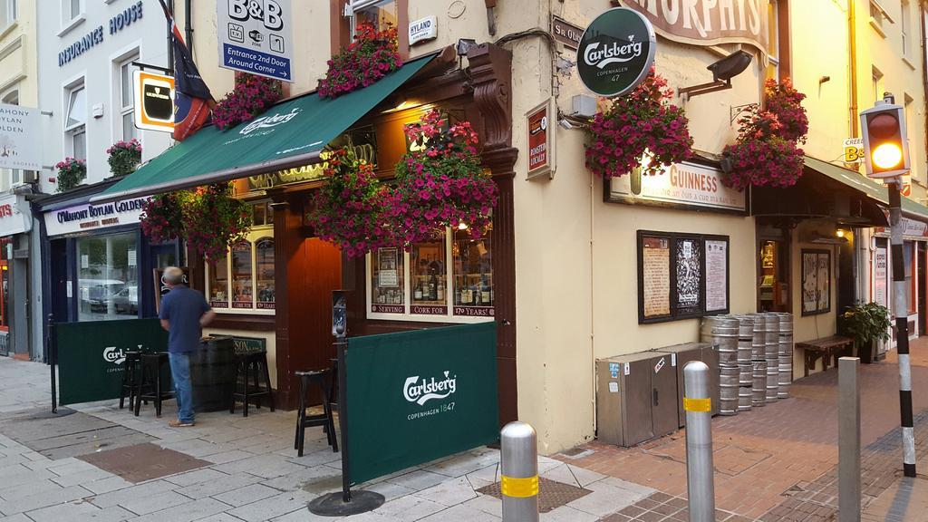 Creedons Traditional Irish Welcome 3* Cork
