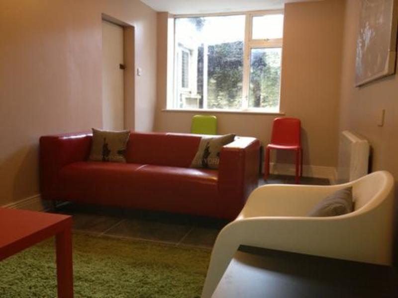 Hostel Oscar's *