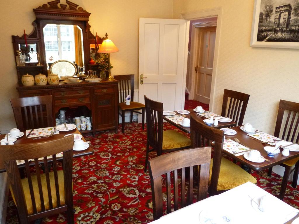 Lisadell House Bed & Breakfast 3*