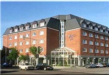 Leonardo Hotel 4*
