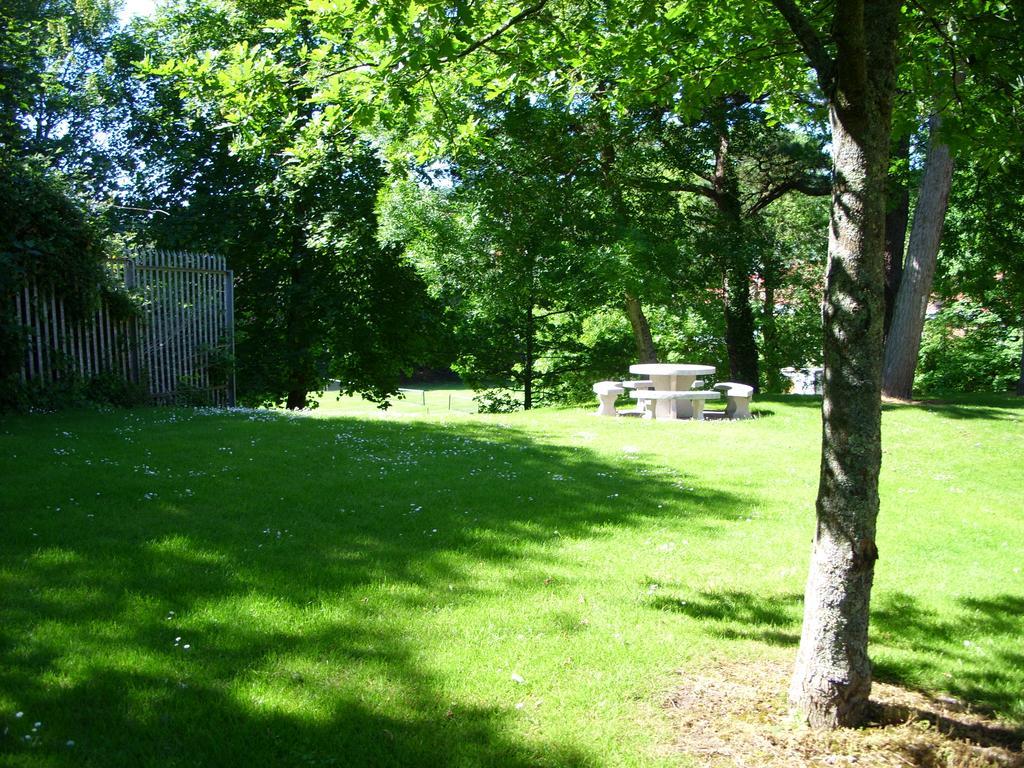 Brookfield Holiday Village Apartment *