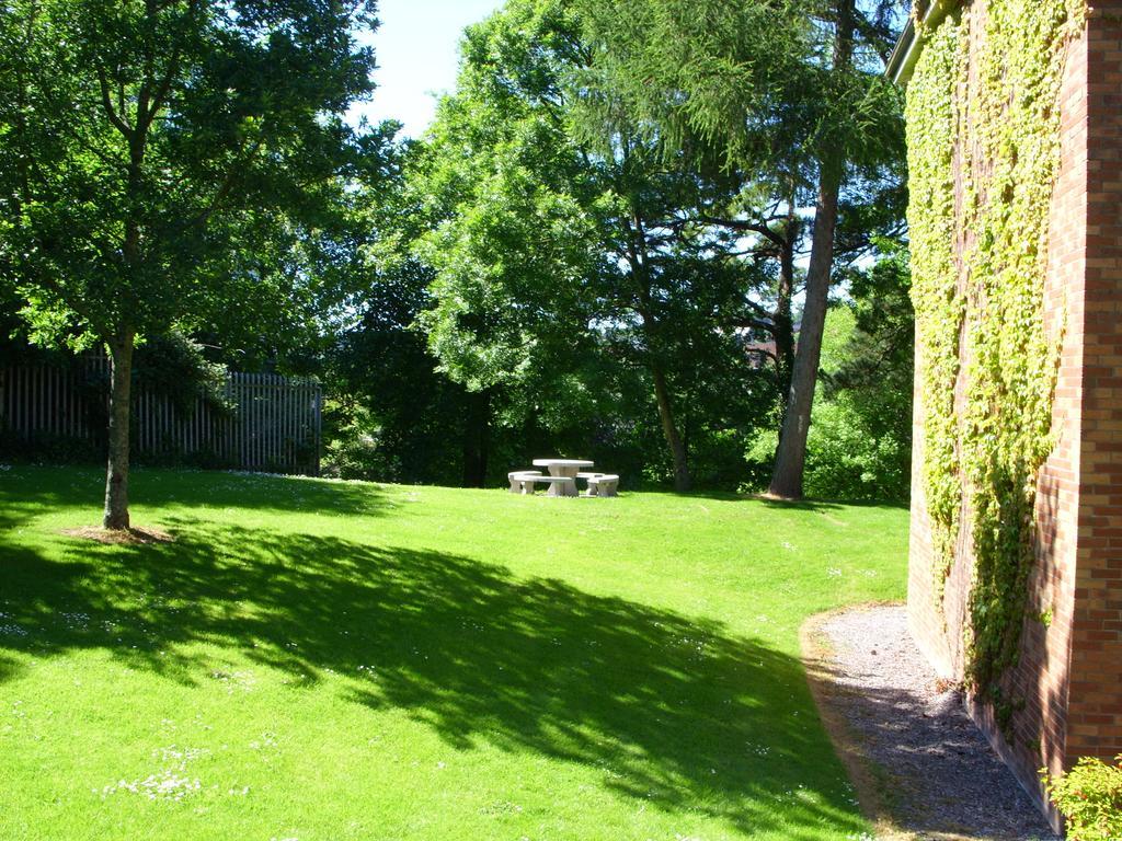 Brookfield Holiday Village * Cork