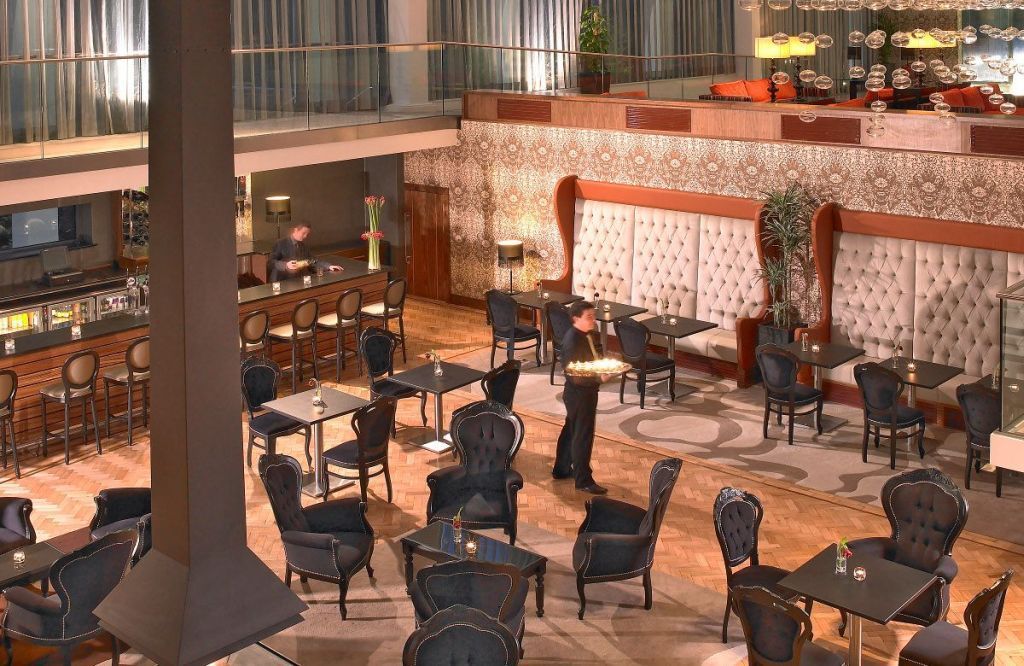 Rochestown Park & Leisure Centre Hotel