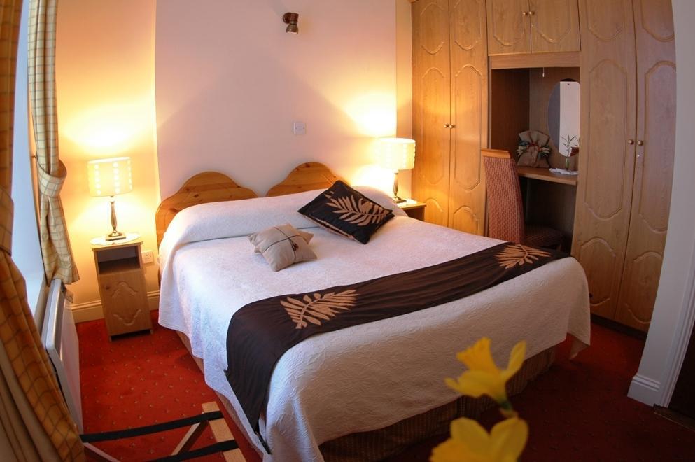 Garnish House 3*