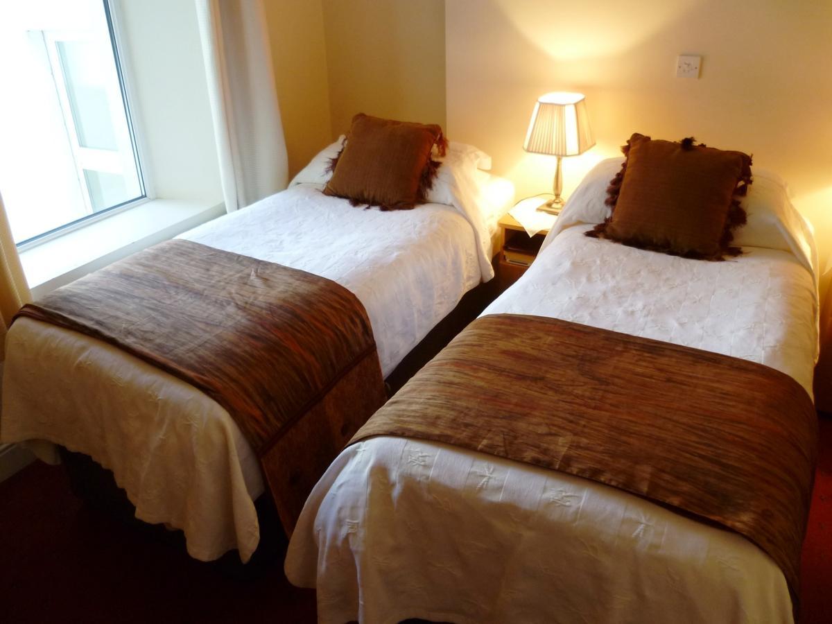 Garnish House 3*