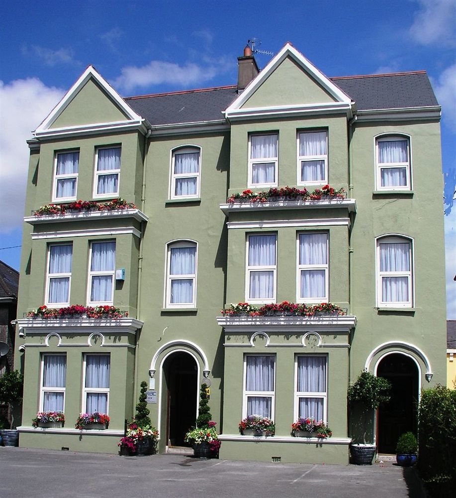 Garnish House 3* Cork