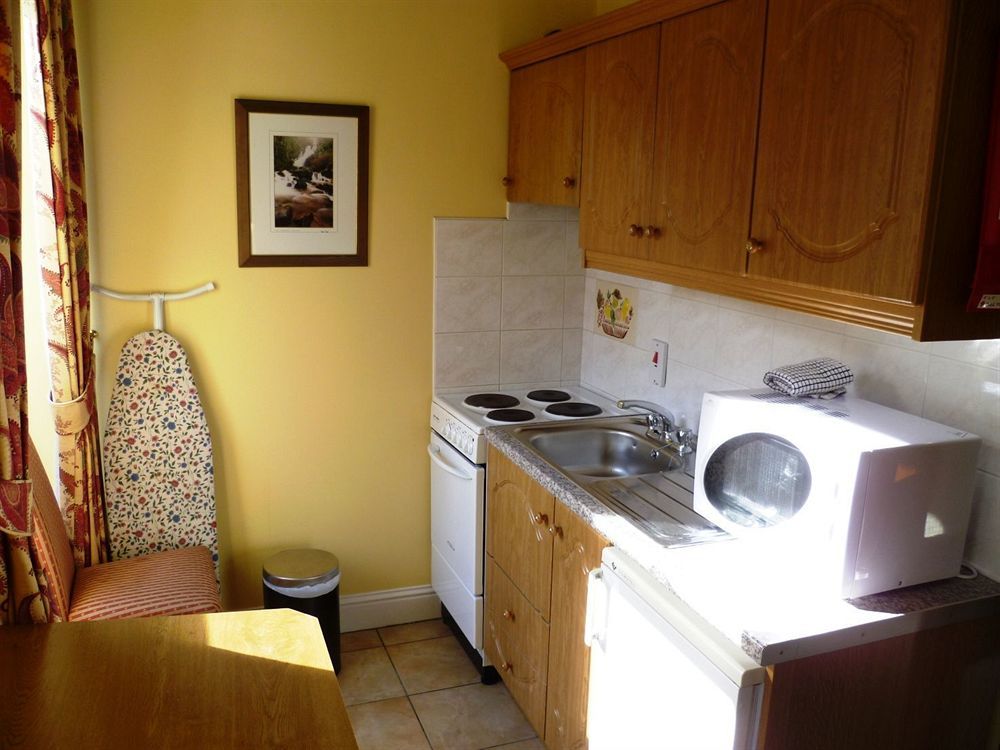 Garnish House 3* Cork