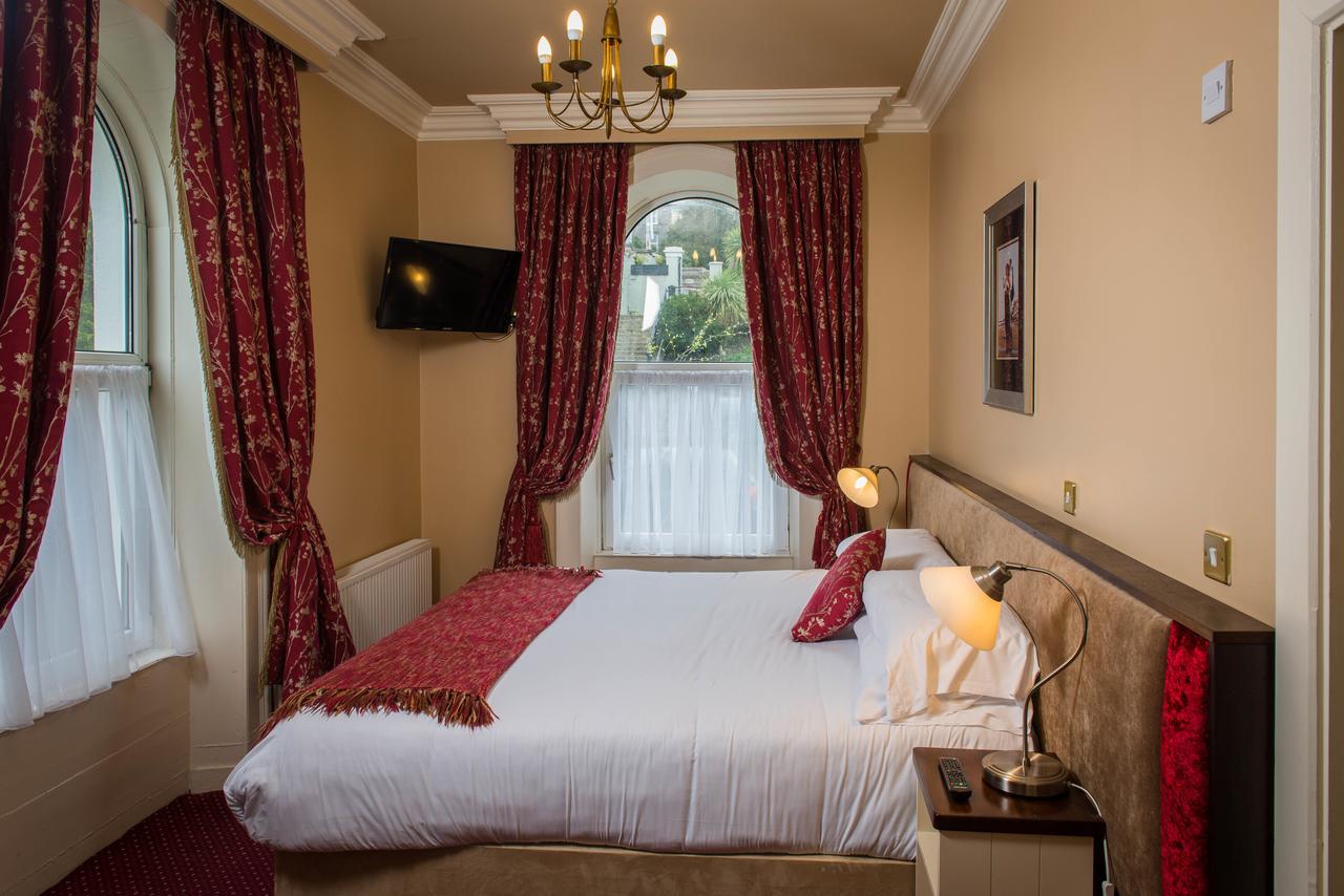 Gabriel House Bed & Breakfast 4*