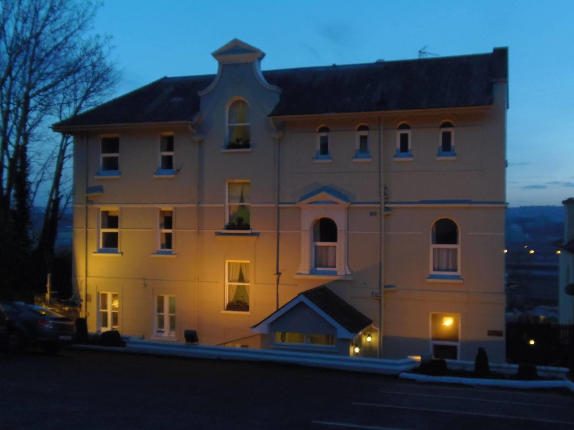 Gabriel House Bed & Breakfast 4*