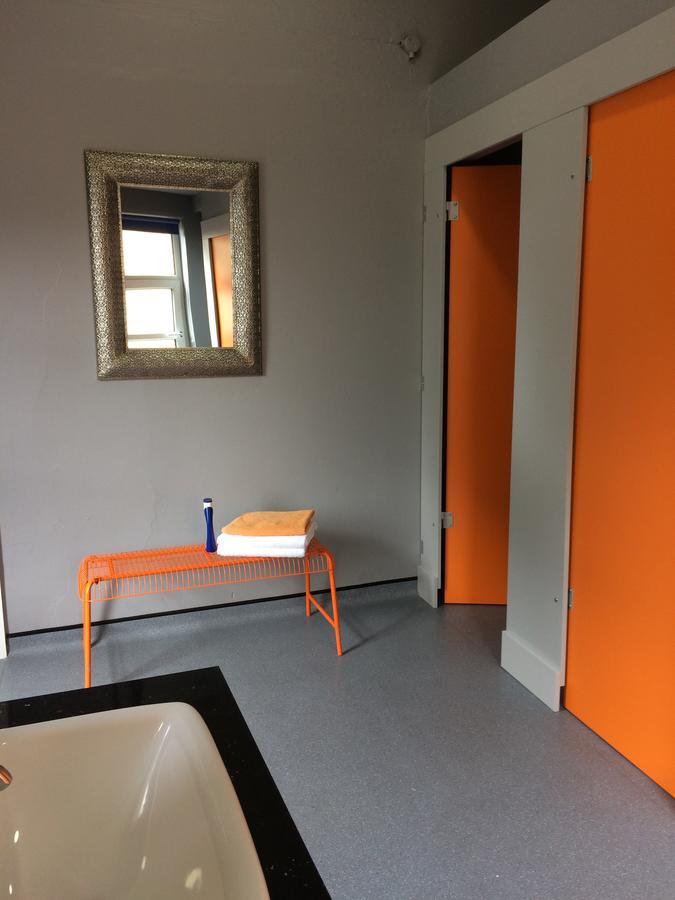 Kinlay House Hostel *