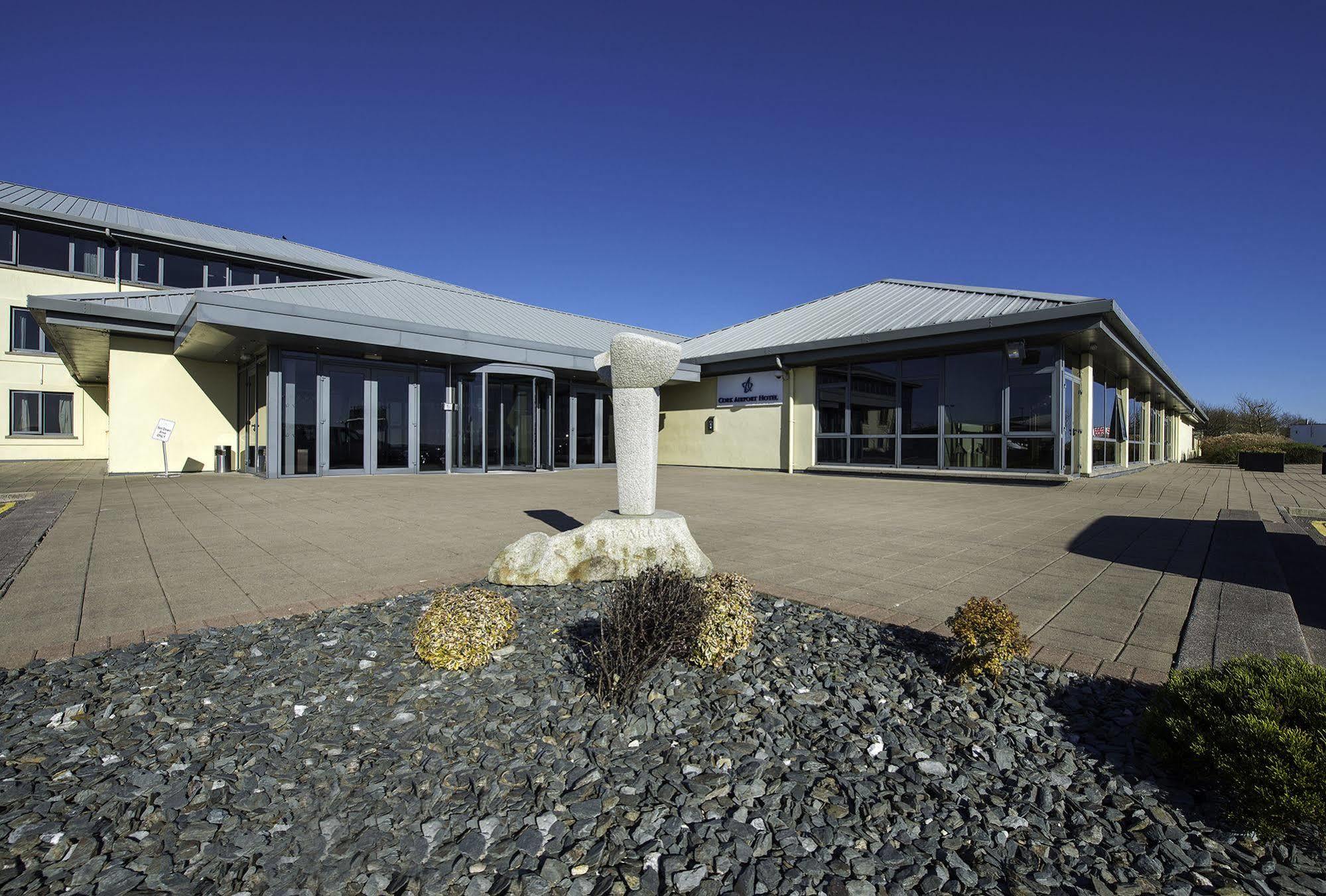 Hotel Airport 4*