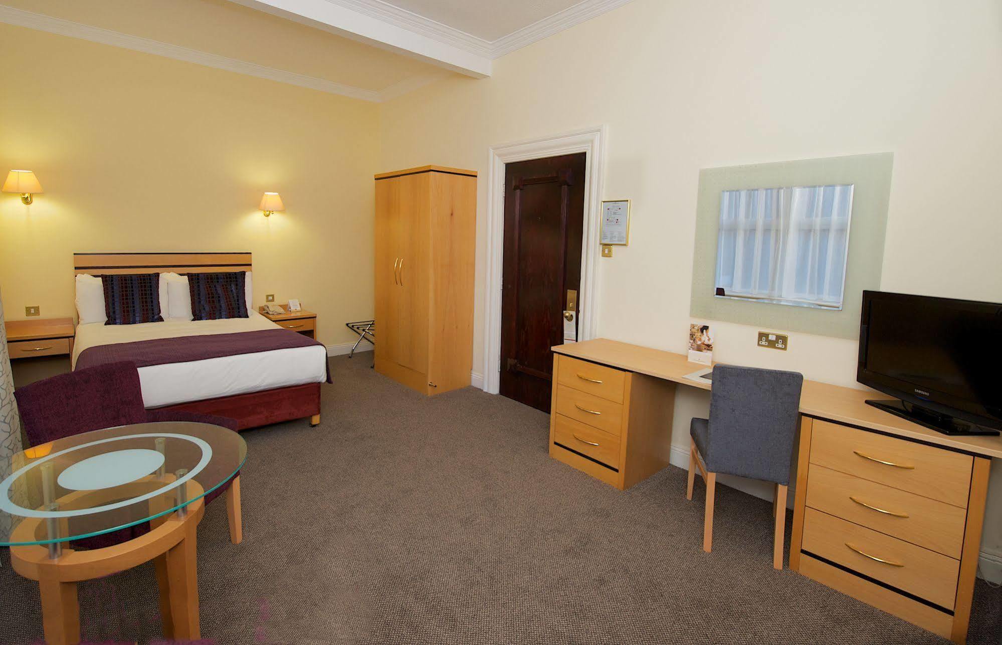 The Metropole Hotel 4*