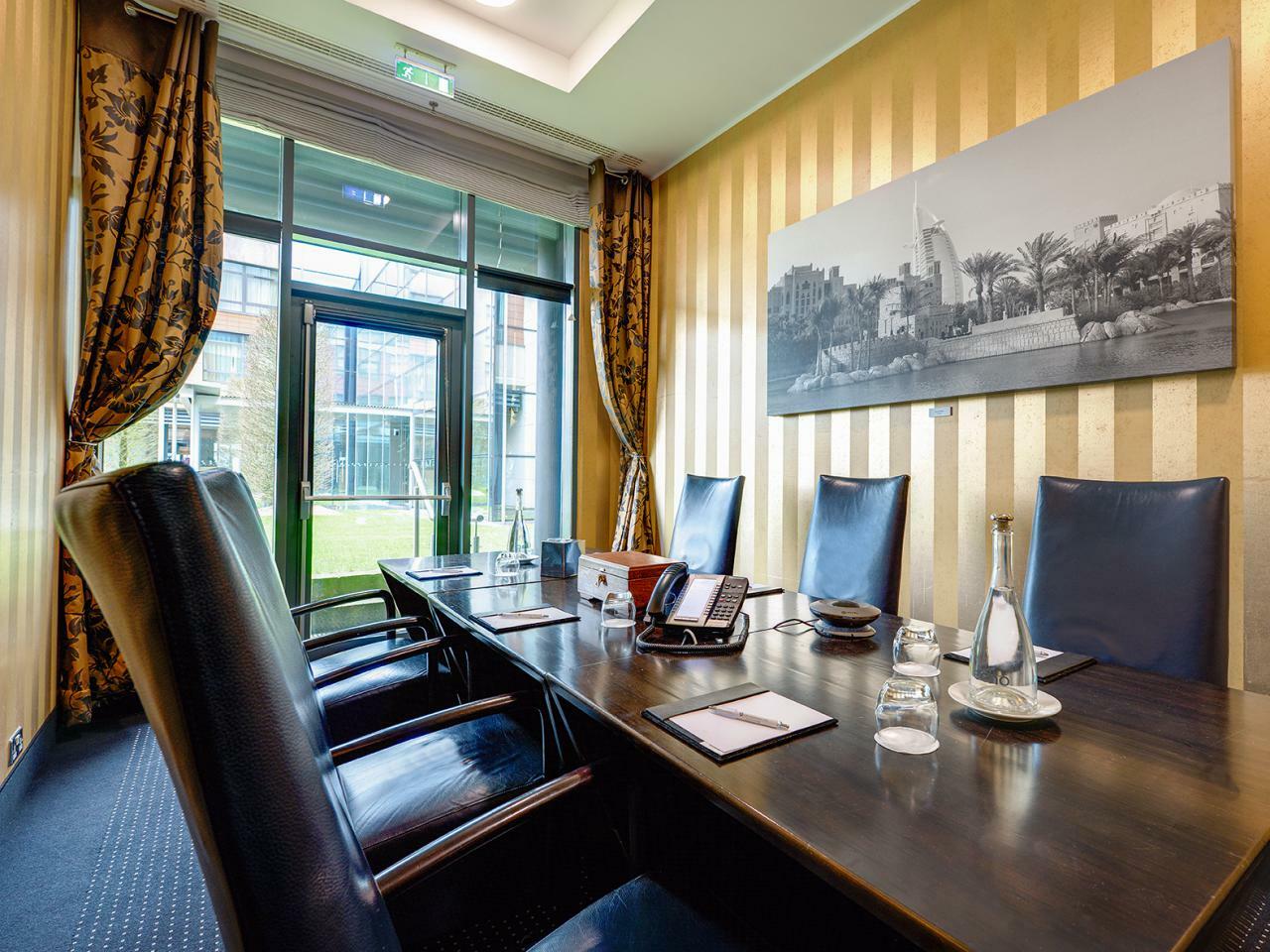 International Hotel 4*