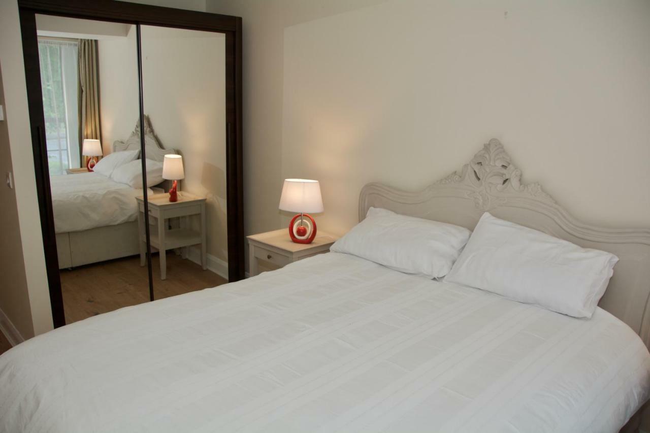 Oakleigh House, 1 Cork