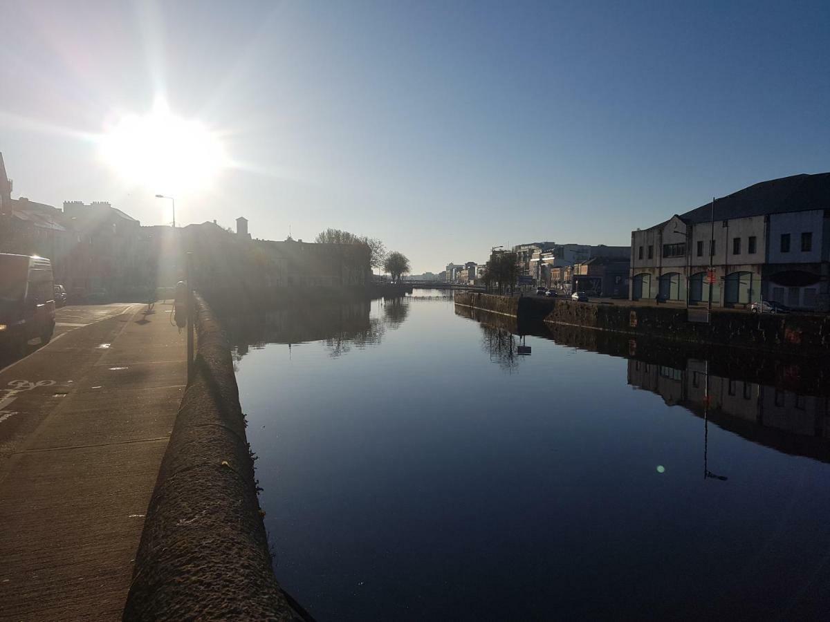 Cosy 3 Bedroom City With Great View Apartment Cork