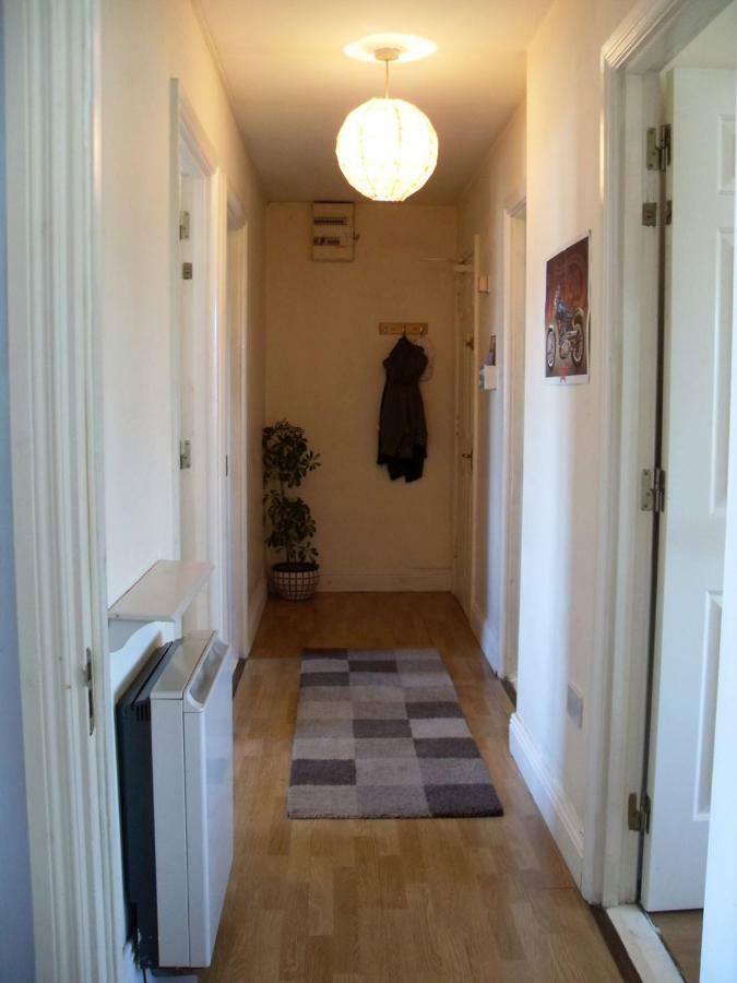 Apartment 6 Downpatrick, The Headlands, Sarsfield Road *