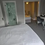 Blackrock Carole Ville Guesthouse