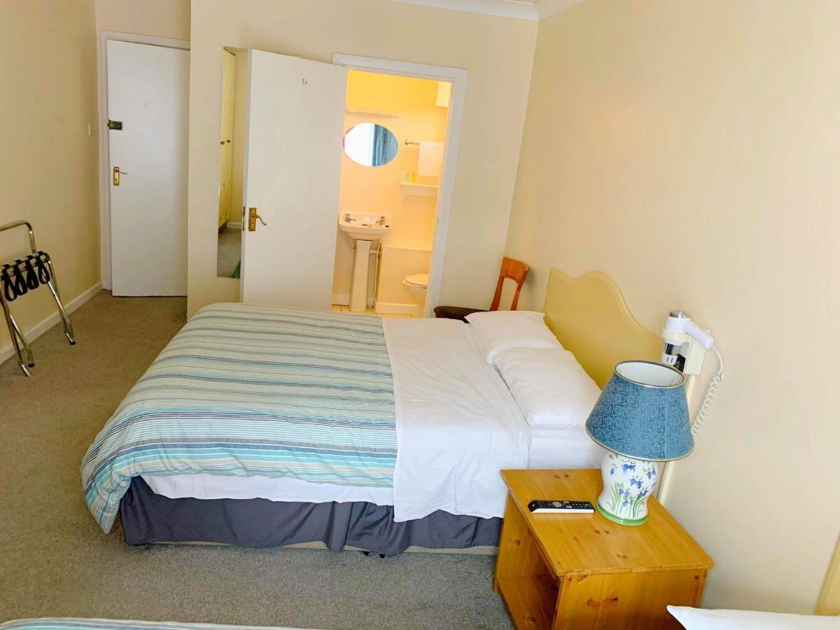 Redclyffe Guest house 3*