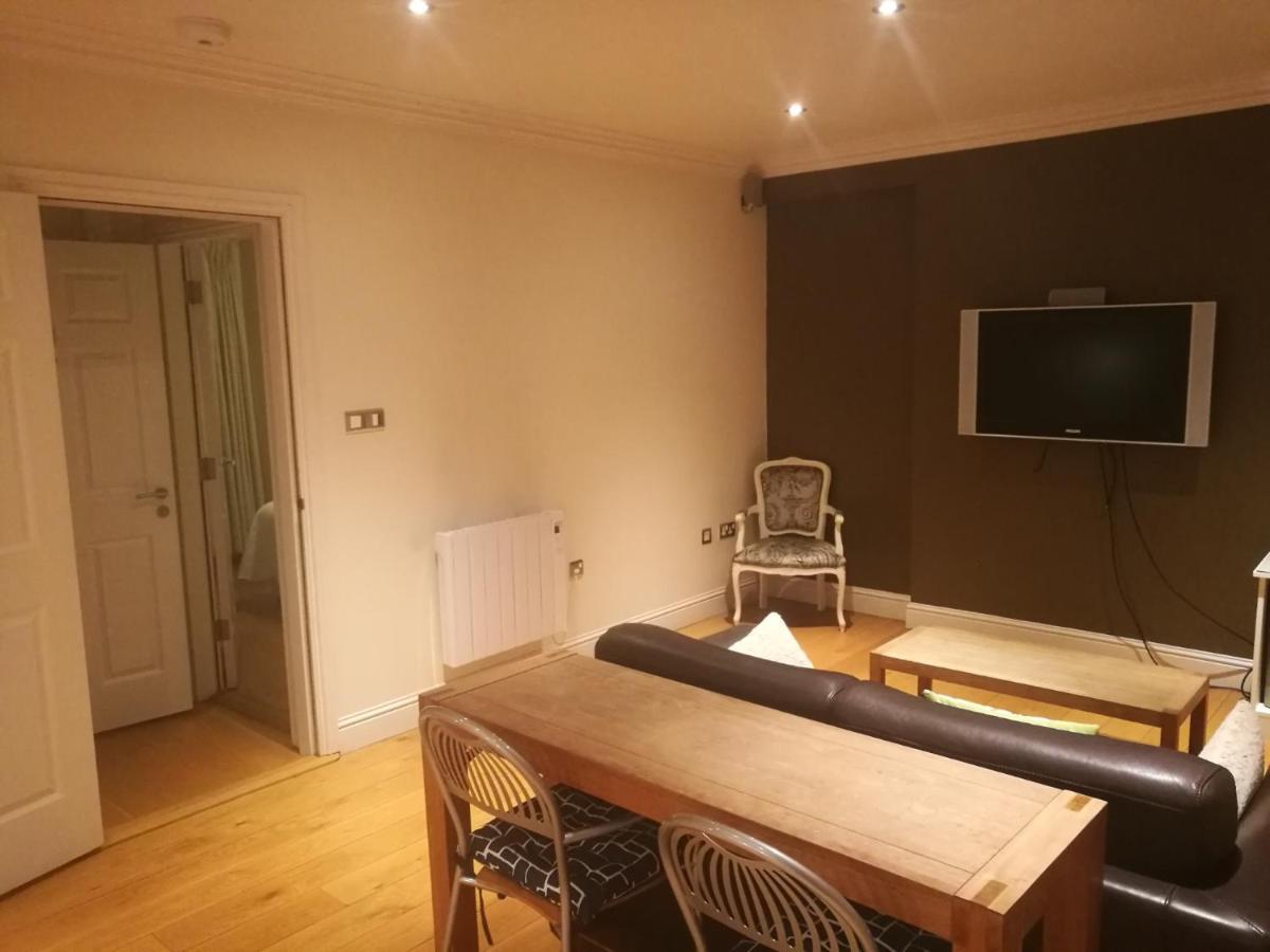 Western Road Guesthouse-