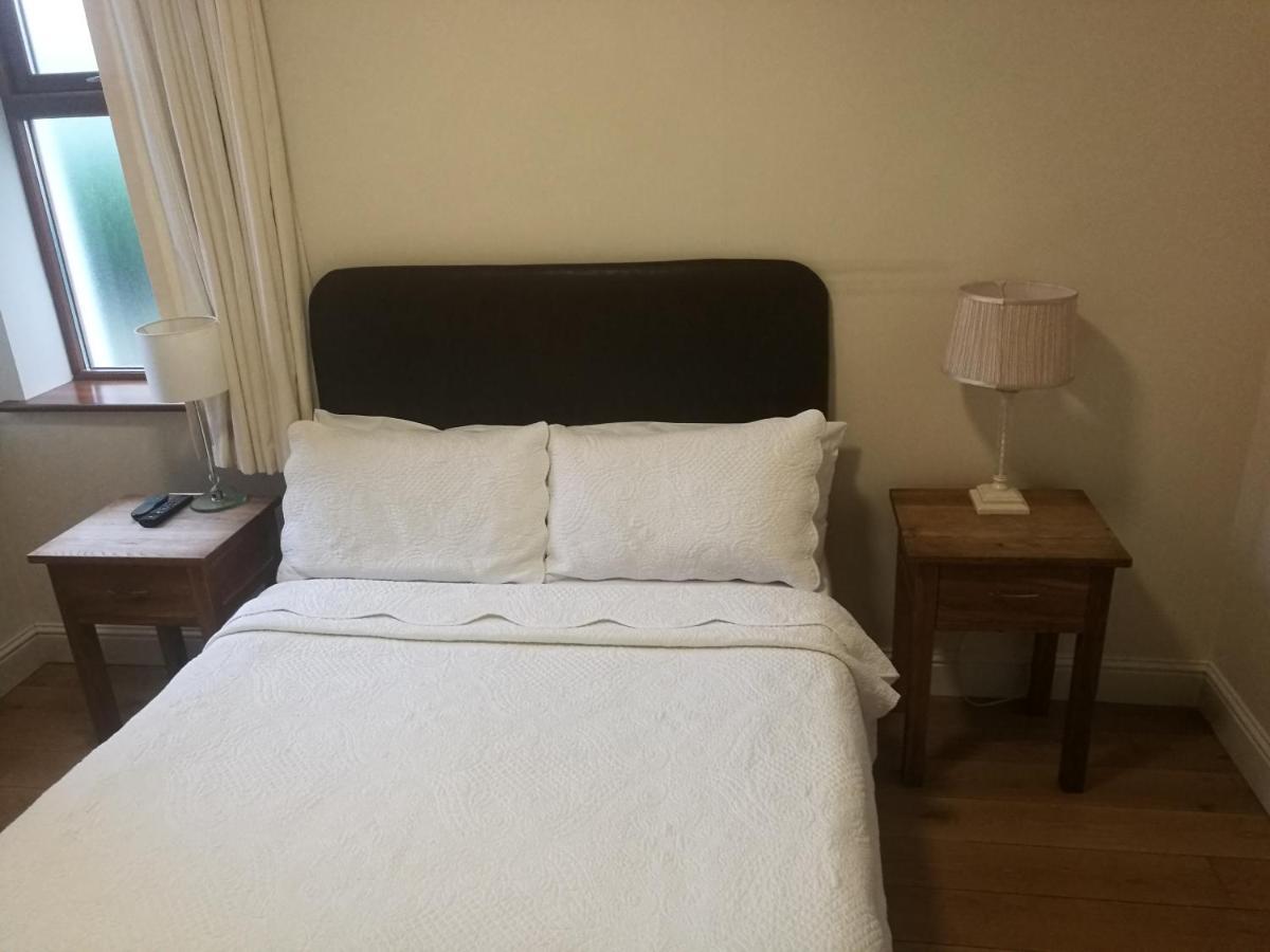 Western Road Guesthouse- * Cork
