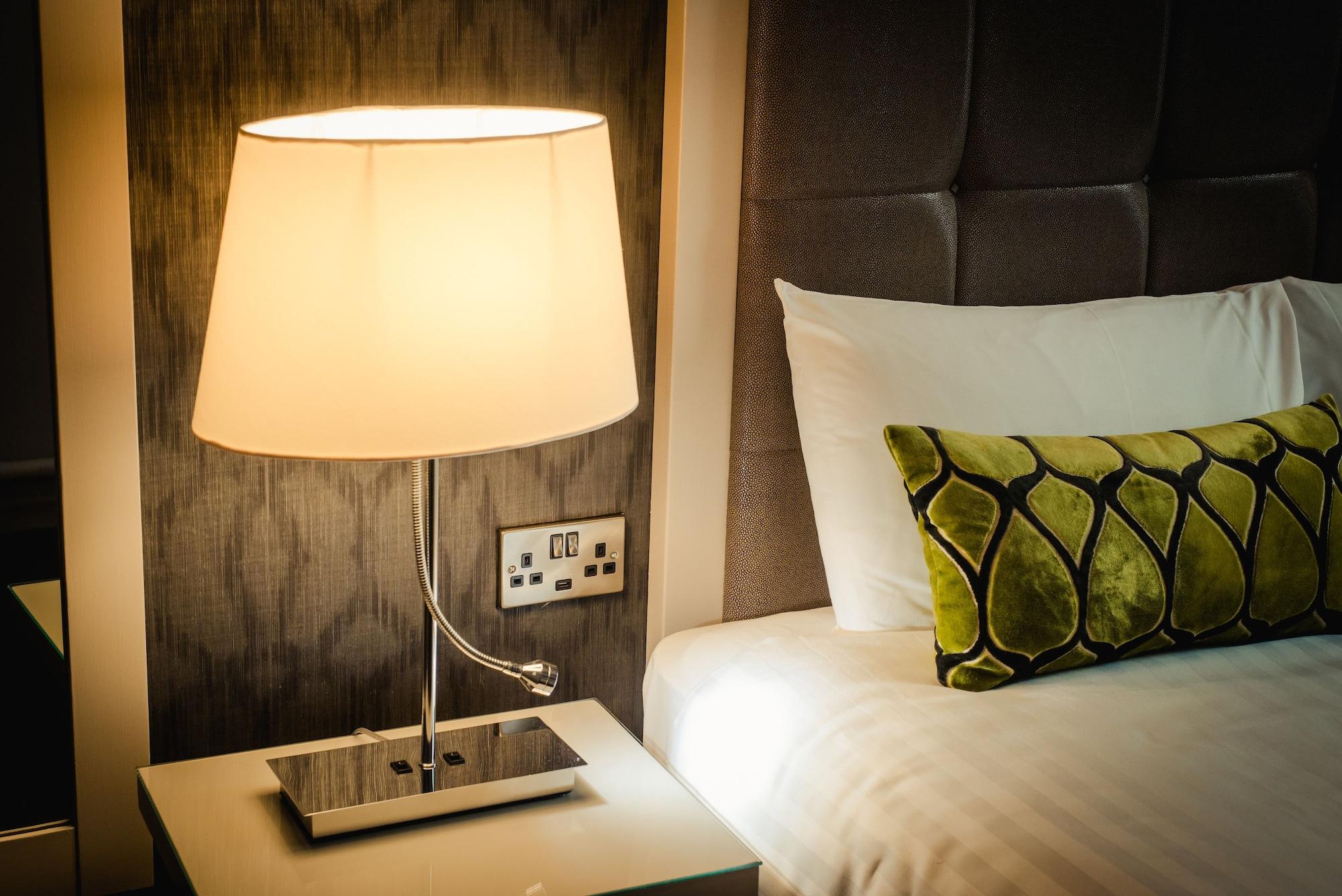 Hotel Isaacs