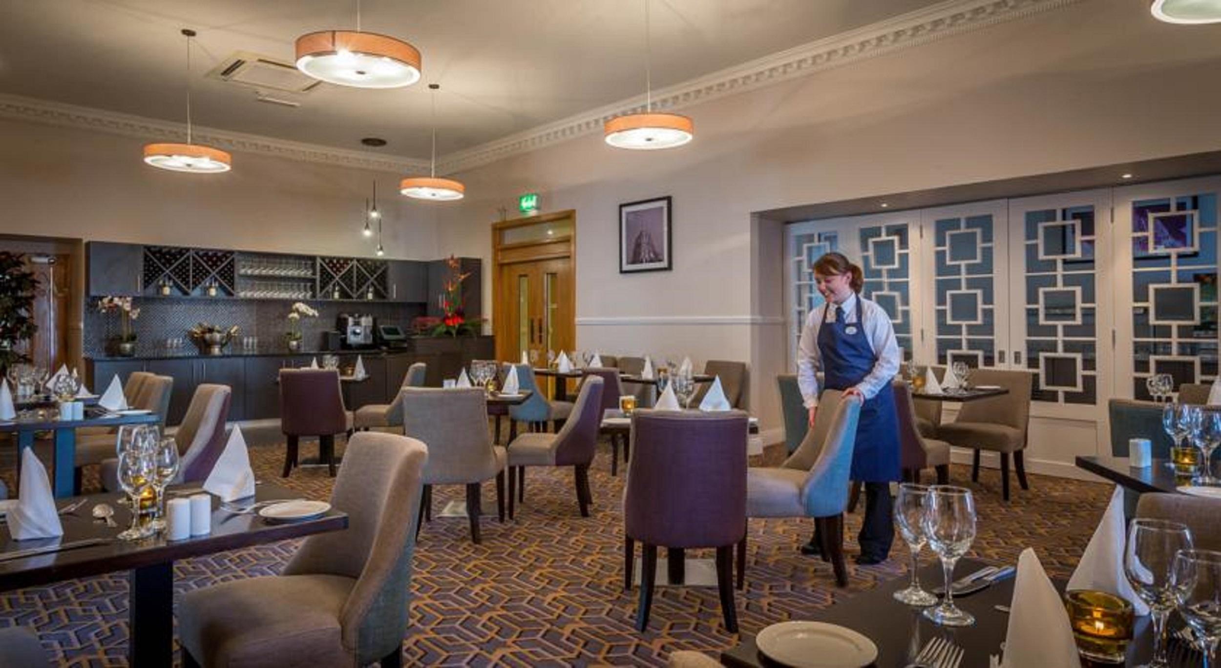 Maldron Shandon Hotel 4*