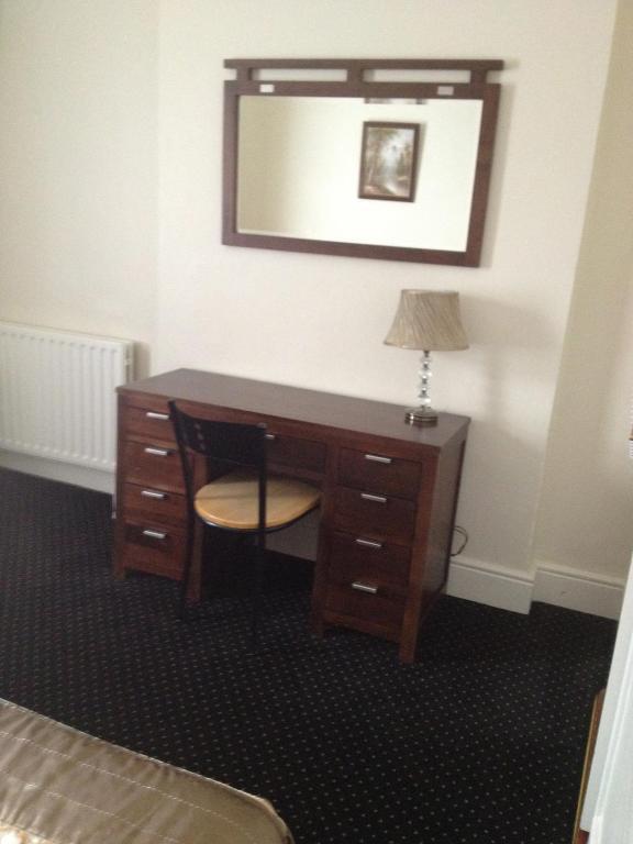 Killarney House Western Road 3*