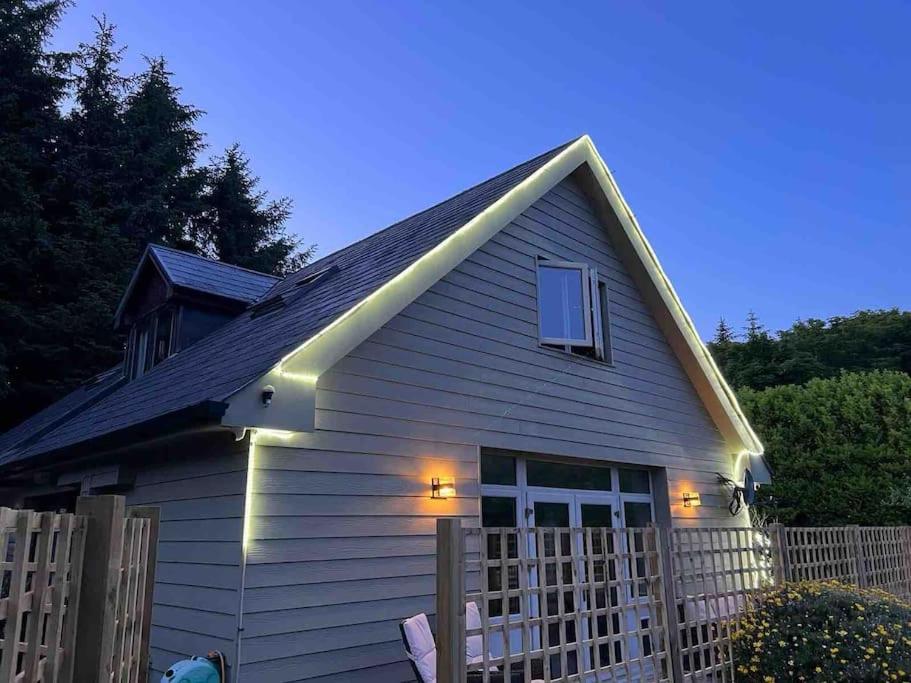 Holiday home The Bird House - Coastal In Lovely Forest Setting Nr. Kinsale