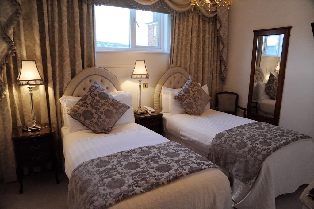 The Blarney Stone Guest house Cork