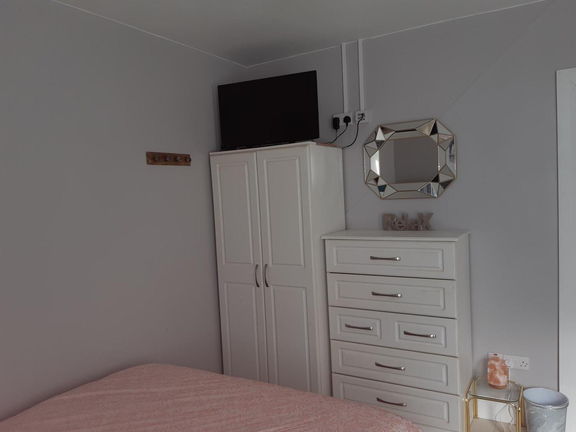 Haven Apartment *
