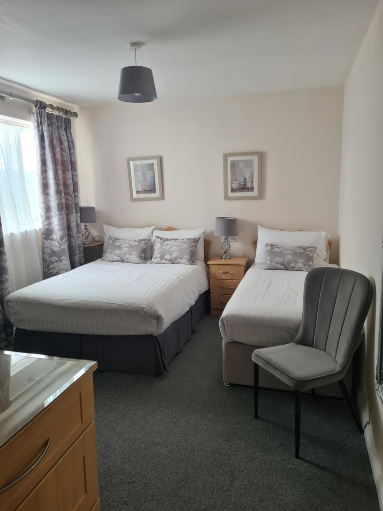 Bed & Breakfast Blackrock Carole Ville Guesthouse