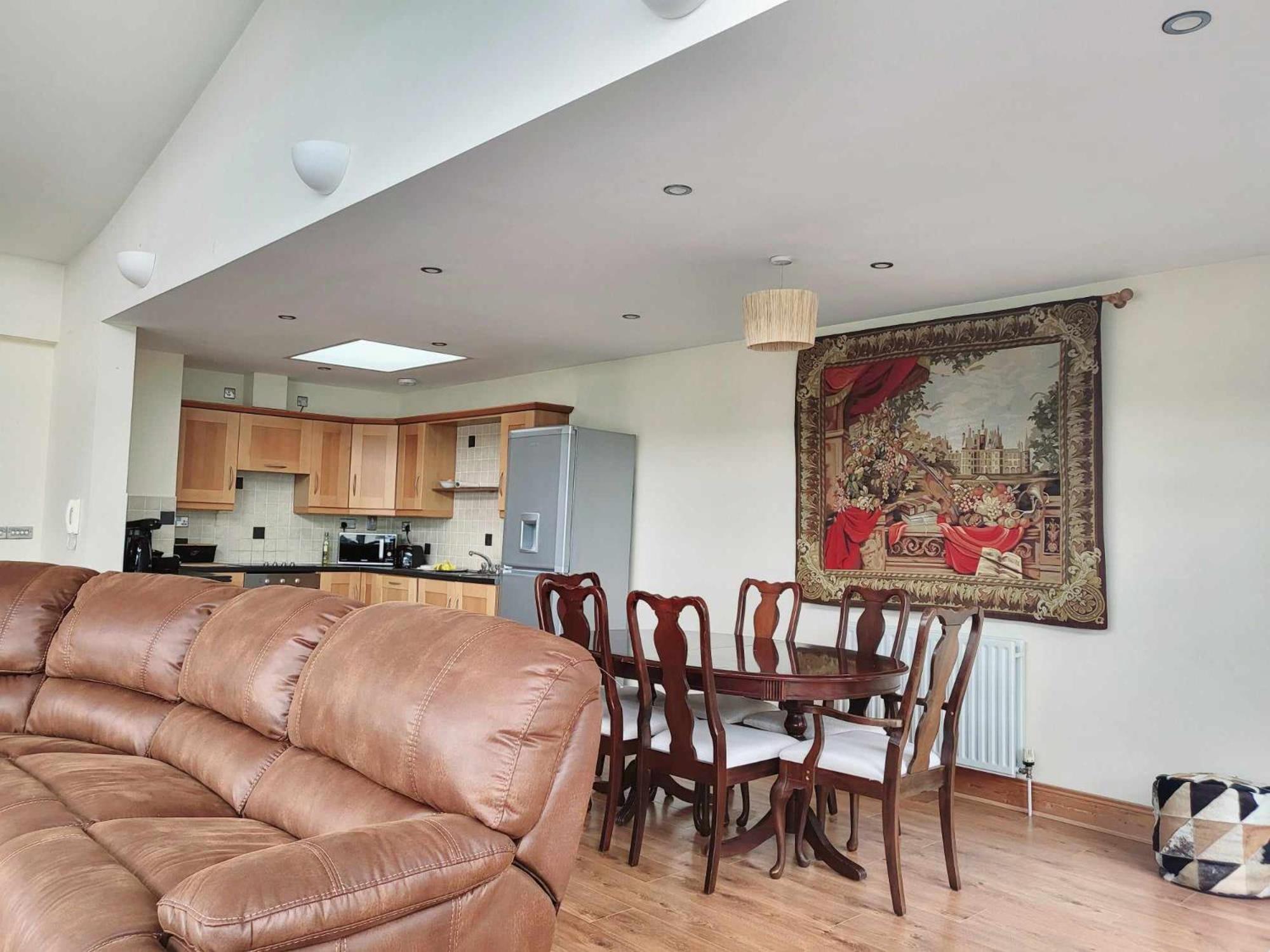 Apartment Panoramic Two-bedroom Penthouse Cork
