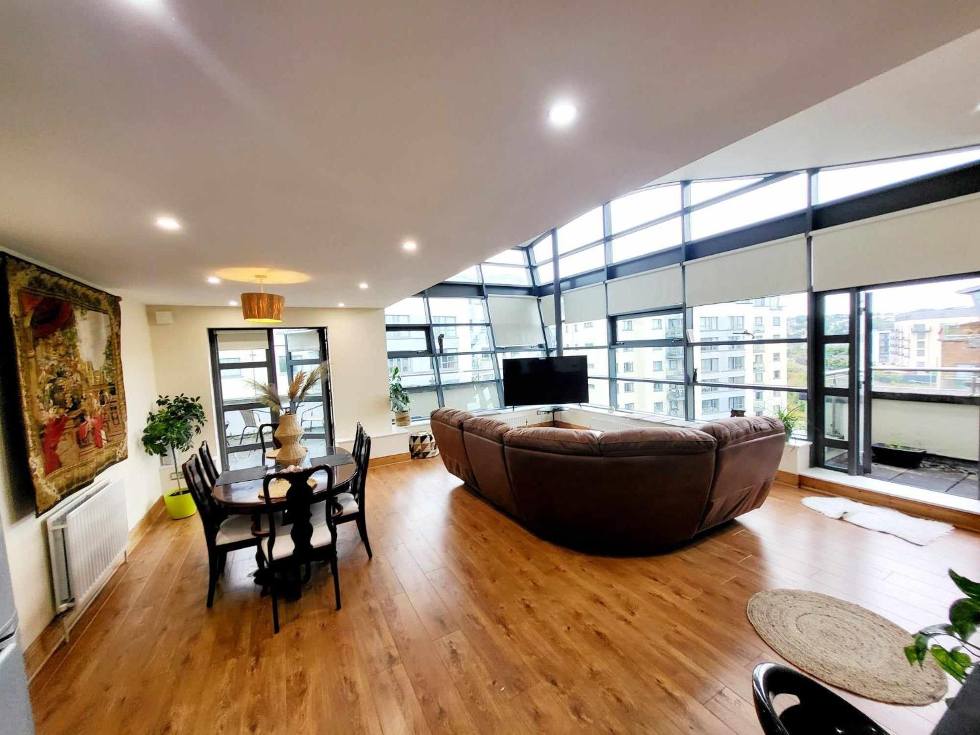 Panoramic Two-bedroom Penthouse Apartment Cork