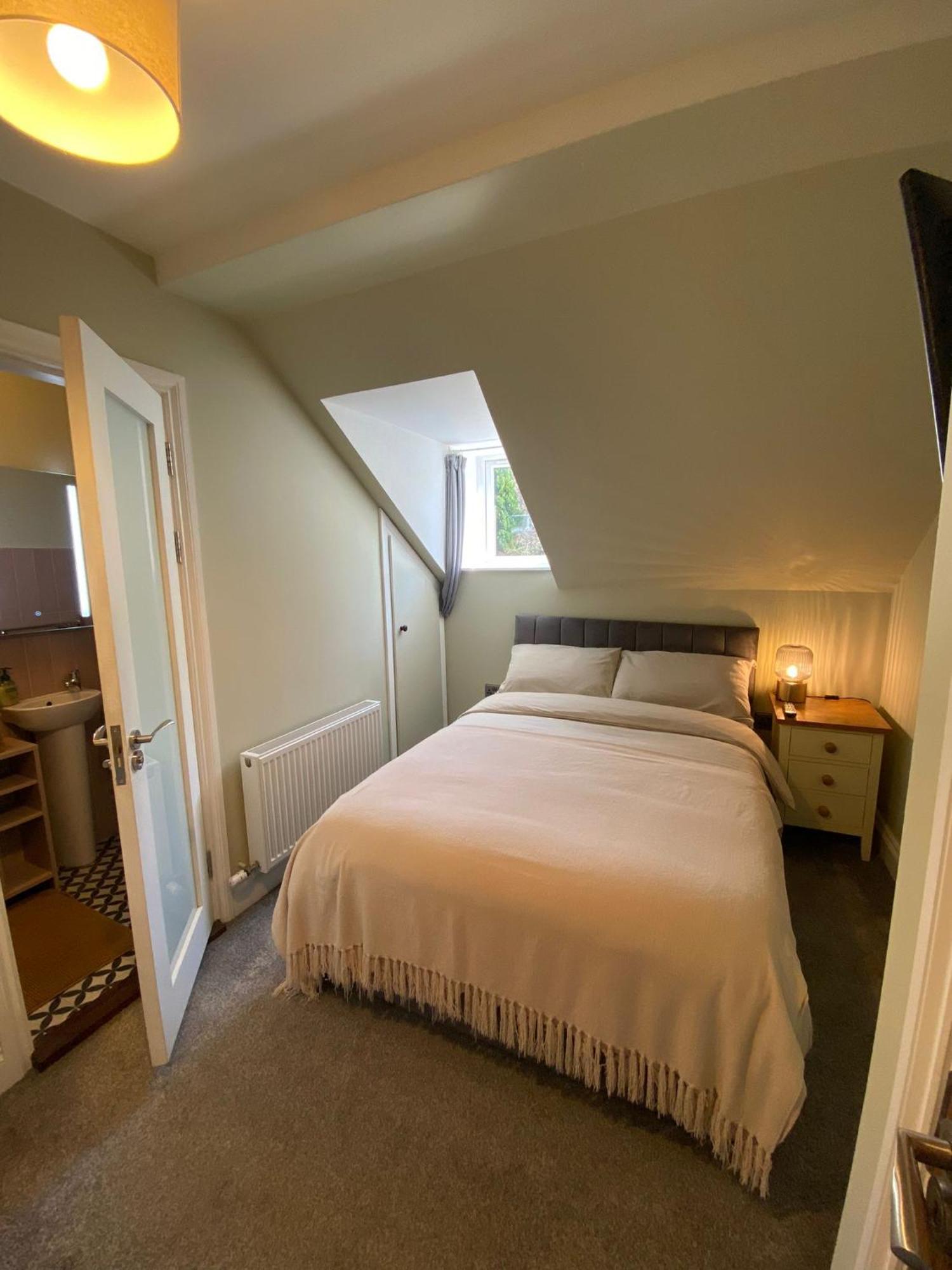 Guest house Fern House *