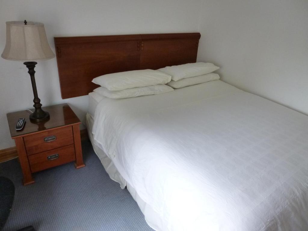 Acton Lodge Guesthouse Bed & Breakfast Cork