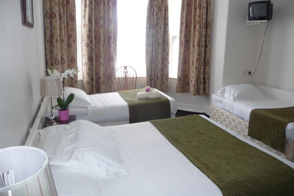 Guest house Killarney House Western Road