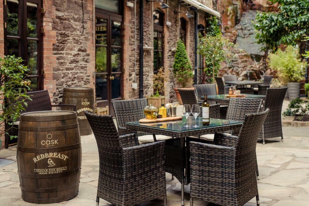 Isaacs Hotel Cork